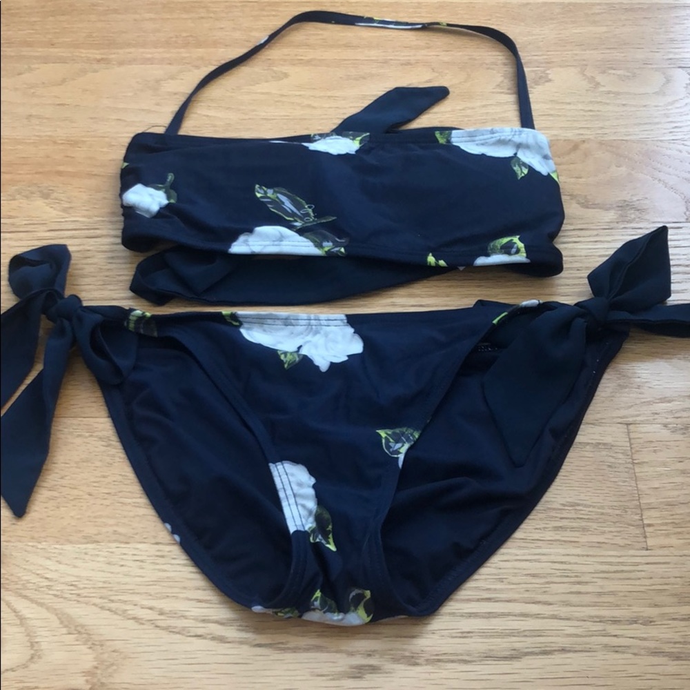 Juicy Couture Bikini Set
